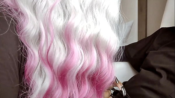 Squirt Queen Kim Ocean Loves To Stretch Out Her Pussy