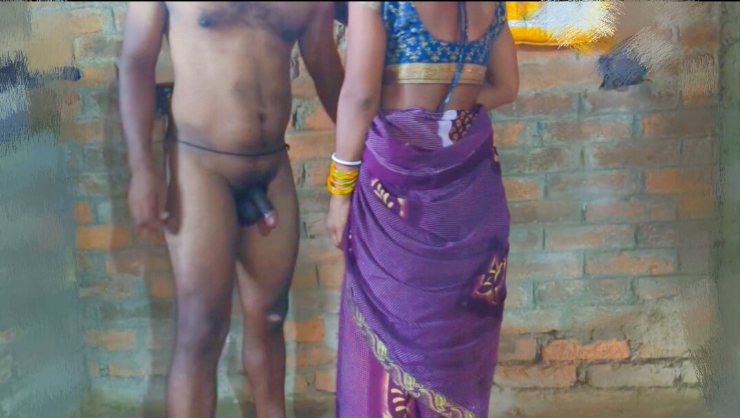 Indian Desi dehati housewife apne husband ka land chus ke bur chudwai(Bhabhi licked her brother in law’s dick and got fucked)hin