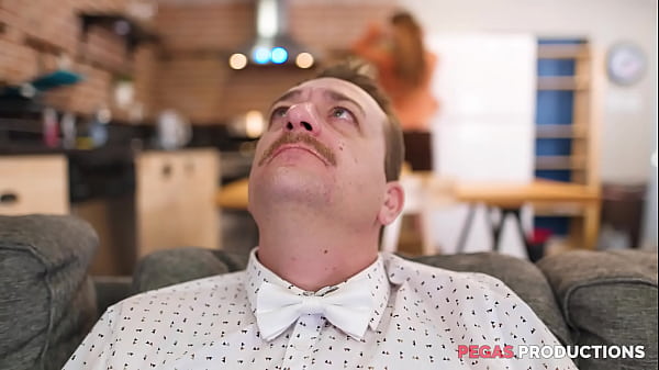 Pegas Productions – Eden Ivy a de l’Anal et un Ass to Mouth avec Jon