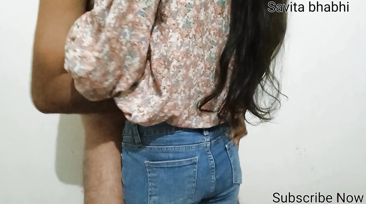 Delhi college student fucked by teacher and leaked MMS video