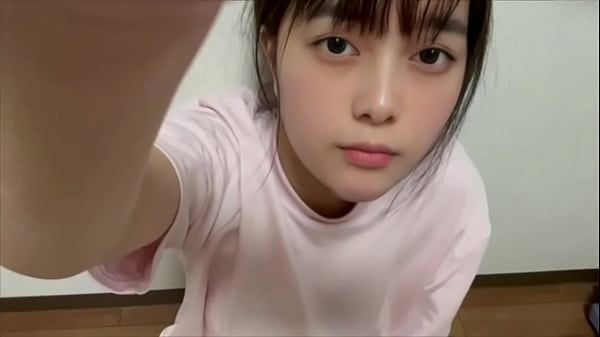 大学のサークルで男子水泳部のおちんちんのもっこりを見てしまい、そこからずっとムラムラしていたので家でオナニーしてしまいました…